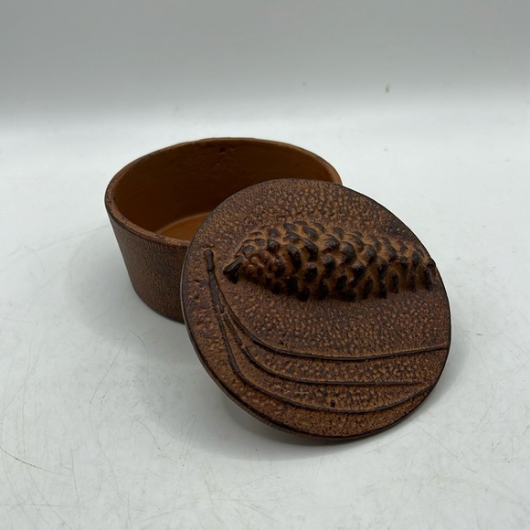 Vintage Round Clay Stone Trinket Jewelry Box Container Storage Art Decor - Picture 1 of 15